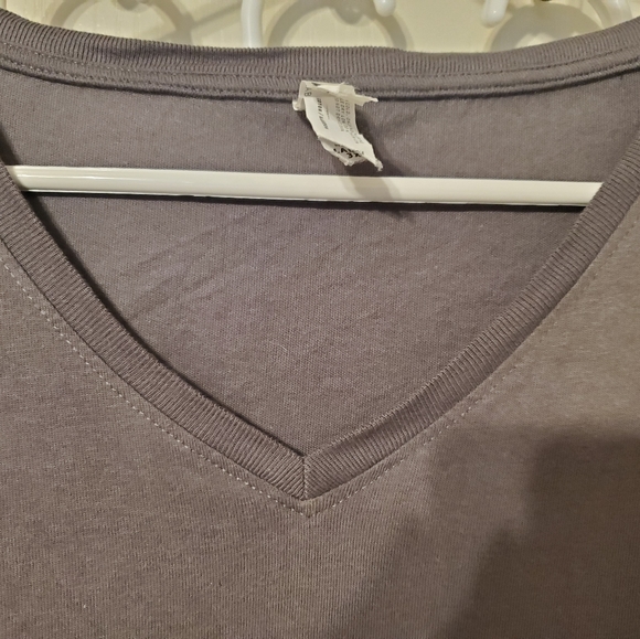 Disney Dumbo Elephant LOVE V-Neck Shirt Top - Picture 5 of 9